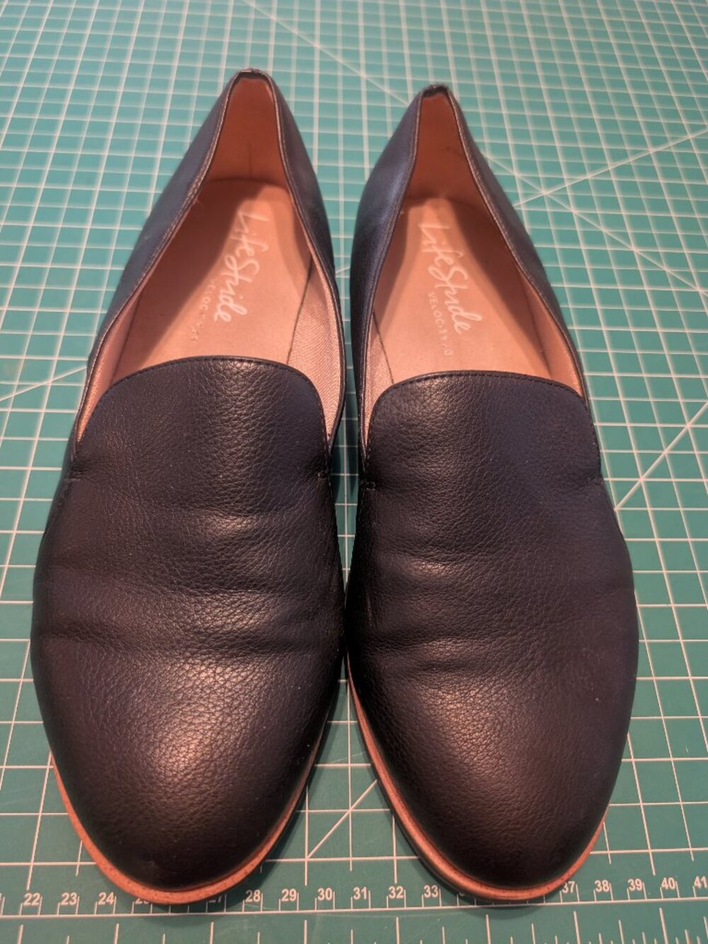 Life Stride leather shoes